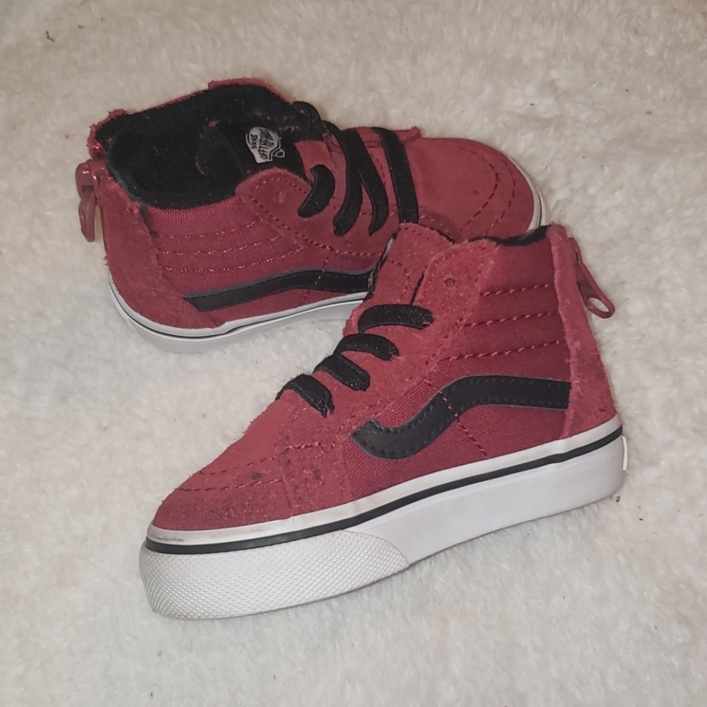 Vans - Picture 5 of 6